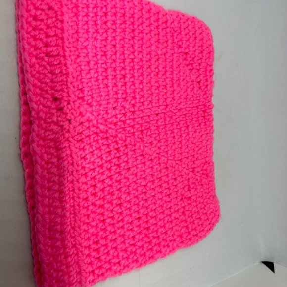 Handmade Crochet‎ Bright Pink Knit Cap w/Black Accent - Picture 8 of 8